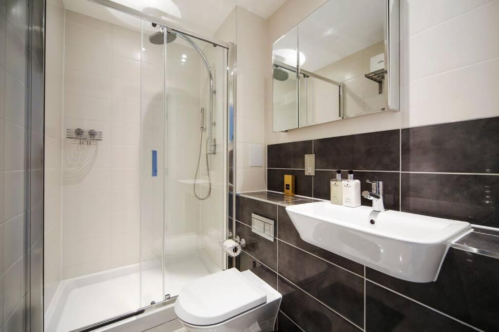 Cool Dalston Studio With Balcony And Gym Apartment London Exterior photo
